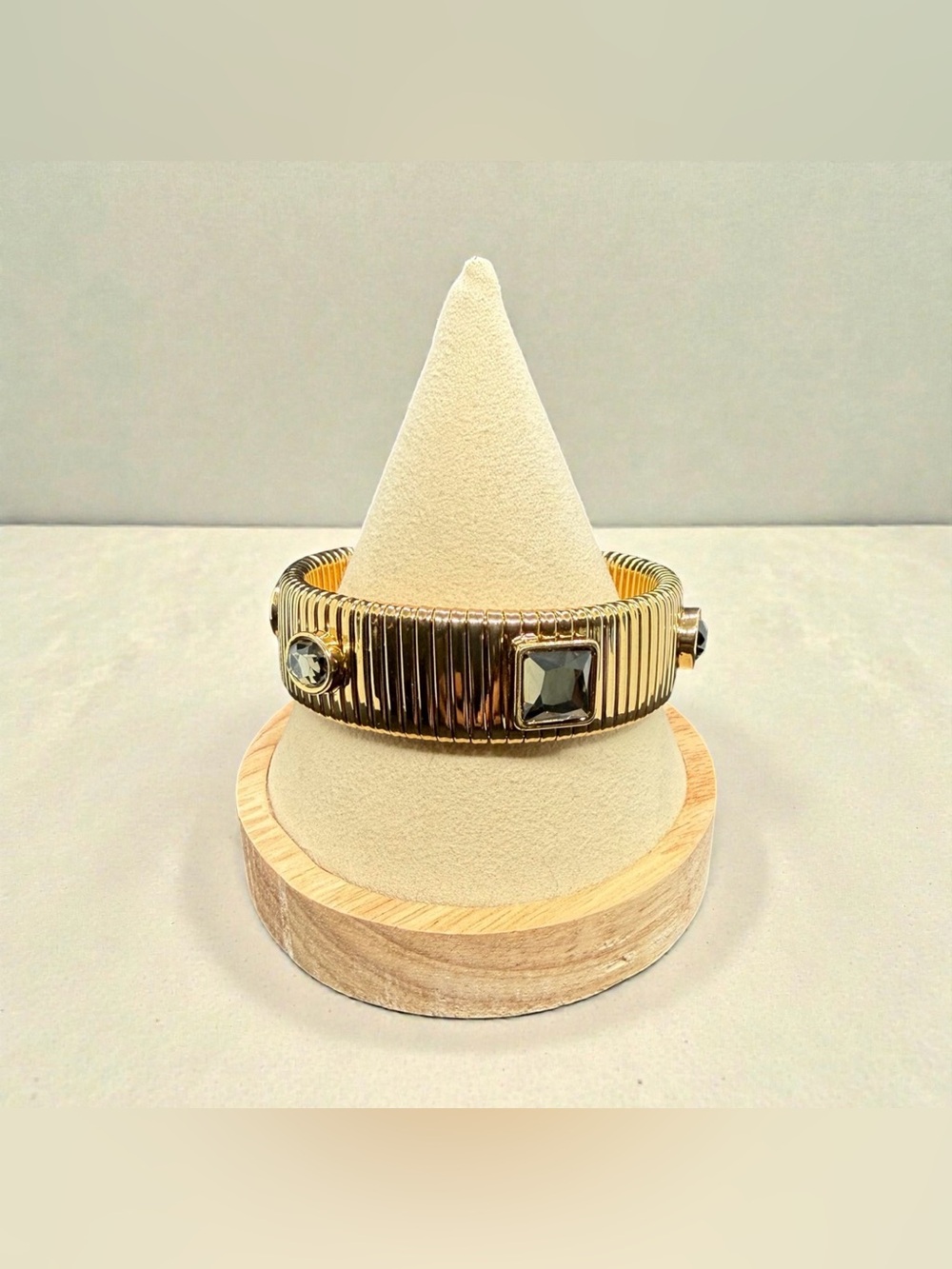 💛CHICO’S💛Gold-Tone Stretch Watchband Bracelet w/Smoky Quartz Faceted Accents/NWT - Picture 2 of 9